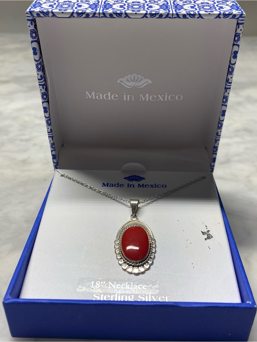 Sterling Silver Red Coral Made In Mexico Oval pendant Necklace 925 ATI